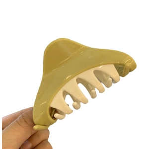 Minimalist olive green and cream color block triangular hair claw clip for women