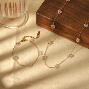 Flower Necklace And Bracelet 18K Gold Plated Stainless Steel Crystal Floral Dainty Jewelry For Women