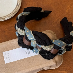 Star pattern denim braid headband with gold stars and dark fabric for a vintage look