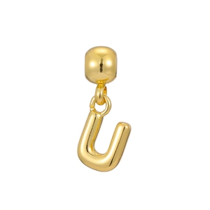 Detail of 18K gold-plated bubble letter U pendant for DIY necklaces and jewelry