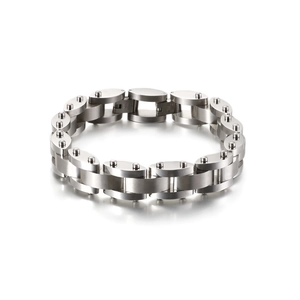 Industrial style stainless steel link chain bracelet in silver for men with metal texture