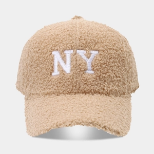 Casquette de baseball en polaire sherpa kaki avec broderie NY blanche et six panneaux