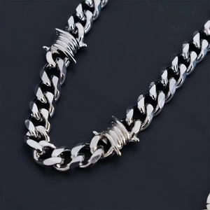 Hip hop silver thorn cuban link necklace with metallic luster and street style design