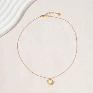 Collier cœur vintage français avec nacre blanche en acier inoxydable plaqué or