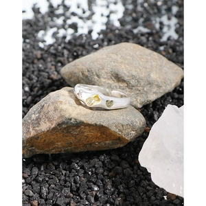 S925 sterling silver open ring featuring yellow square and green heart zircon on rocks