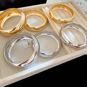 Bracelet Jonc Large Minimaliste Métal Poli Géométrique Rond Épais Bijoux Pour Femmes