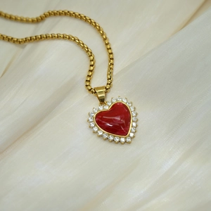18K gold stainless steel necklace with red heart pendant and 3A zircon stones on silk