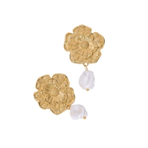 French vintage flower stud earrings with baroque pearls and 18K gold plated finish