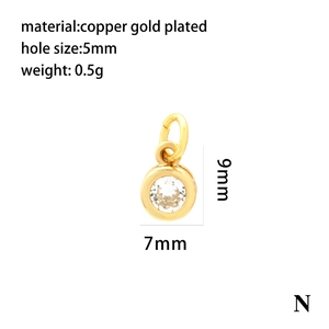Spécifications de taille pour pendentif cœur en cuivre plaqué or 18K avec dimensions