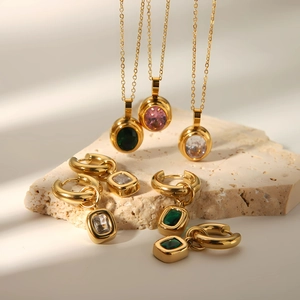 Oval Zircon Pendant Necklace And Drop Earrings Stainless Steel 18K Gold Plated Vintage Light Luxury Jewelry For Women