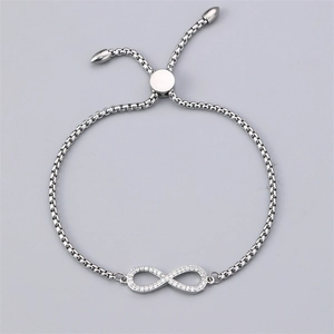Bracciale infinito argento regolabile con zirconi brillanti e chiusura a scorrimento