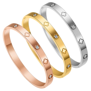 Clover Stainless Steel Bangle For Women Rhinestone Inlaid Titanium Steel Bracelet Elegant Fashion Jewelry Accessory Gift