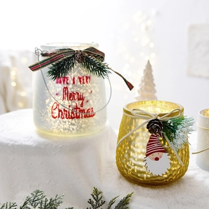 Bougeoir de Noël en verre avec accents or et blanc et lettrage Merry Christmas élégant