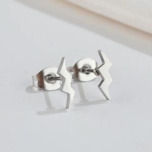 Minimalist stainless steel lightning bolt stud earrings in polished silver finish