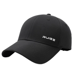Casquette de baseball noire classique avec évents et logo RUIEE brodé sur le devant