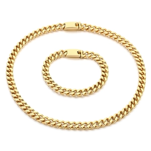 Ensemble collier et bracelet à mailles cubaines dorées en acier titane de haute qualité