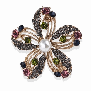 Luxury vintage flower brooch with colorful crystals and center pearl in gold alloy