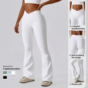 Pantalon de yoga évasé blanc à taille croisée en V avec texture côtelée et effet sculptant