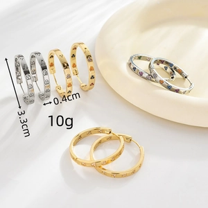Detailed view of heart-shaped hoop earrings with colorful zircon stones and dimensions
