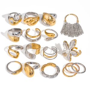 Collection of gold and silver stainless steel flower rings with pearls and zircons