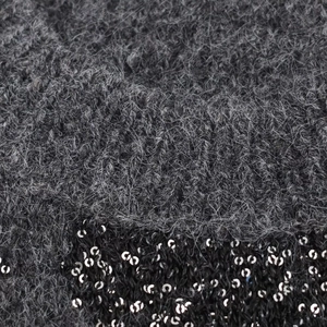 Chaleco de punto con lentejuelas de moda, textura de mohair gris y top de rombos