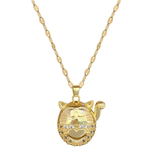 Elegant gold-plated lucky cat pendant necklace with sparkly crystal pavé details