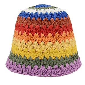 Chapeau bob au crochet fait main coloré avec rayures arc-en-ciel ethniques pour voyage