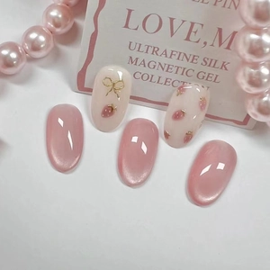 Cat Eye Press On Nails Pink Glossy Strawberry Magnetic Gel Nail Tips Gold Bow Cute Sweet Decorative For Women Girls