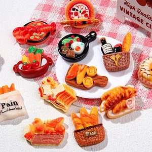 Miniature resin food models including pizza and bread for DIY crafts and dollhouses