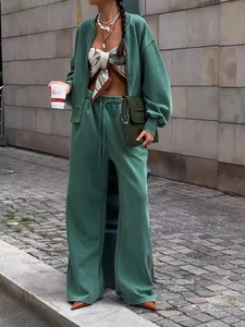 Damen Herbst Trainingsanzug in Grün mit Reißverschlussjacke und High-Waist Weithose