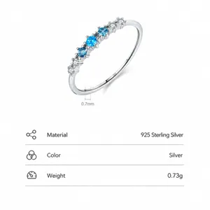 Anillo minimalista de plata de ley 925 con circonitas azules y banda de 0,7 mm