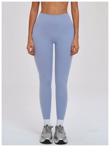 Vue détaillée du legging de yoga bleu clair à taille haute avec ceinture en V sans couture