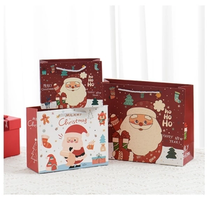 Detailed comparison of three sizes of thick Christmas gift bags with Santa and elk patterns