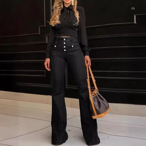 Zwarte damesjeans met hoge taille, wijde pijpen, knoopsluiting en slanke pasvorm