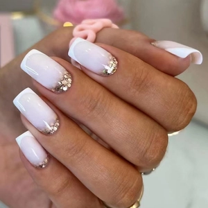 French Press On Nails White Square Fake Nails Silver Glitter Gradient Elegant Simple Artificial Finger Nails For Women