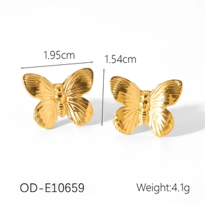 Detailed size specifications for gold butterfly stud earrings with 4.1g weight and 1.95cm width