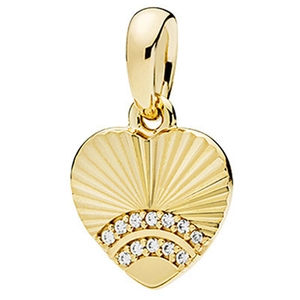 Pendentif coeur de luxe doré avec sertissage de strass scintillants pour bracelet