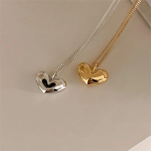 Minimalist 925 sterling silver heart pendant necklace in gold and silver finishes