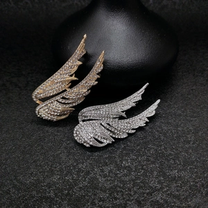 Layered Angel Wings Feather Brooch Alloy Rhinestone Sparkling Vintage Elegant Pin Jewelry For Women