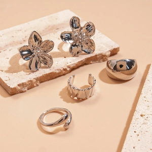 5-piece silver irregular flower ring set in minimalist metal style for women