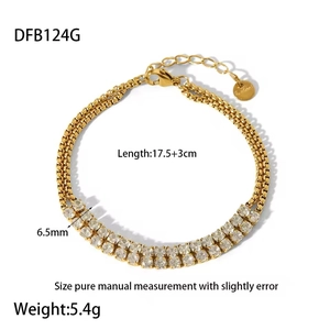 Detailed view of the 17.5+3cm adjustable 18K gold-plated zircon flower chain bracelet