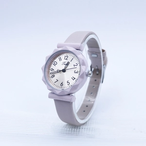 Women Quartz Watch With PU Leather Strap Candy Color Petal Case Arabic Numerals Minimalist Wristwatch For Students Girls