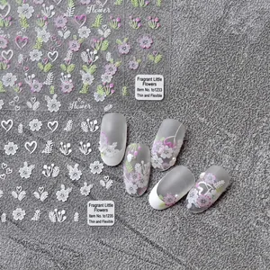 Adesivi Unghie Ultrasottili Resistenti Autoadesivi Motivi Fiori Cuori Tulipani Decorazione Manicure Fai-da-te