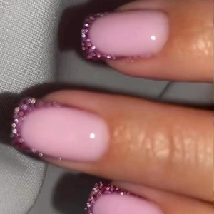 Faux Ongles Purple Glitter French Tip Base Rose Carré Oval Élégant Brillant Ongles Artificiels Pour Femmes