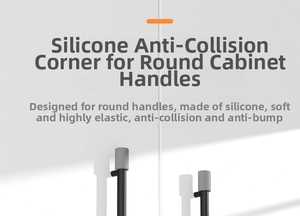 Dettaglio della protezione in silicone grigio per maniglia tonda dell'armadio