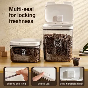 Airtight pet food storage containers in 2.8L and 5.5L sizes with secure lid buckles