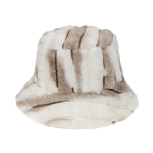 Bob en fausse fourrure duveteuse à rayures dégradées beige et blanc pour l'hiver