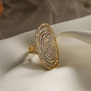 Luxurious 18K gold plated oval geometric ring with pavé zircon on elegant satin