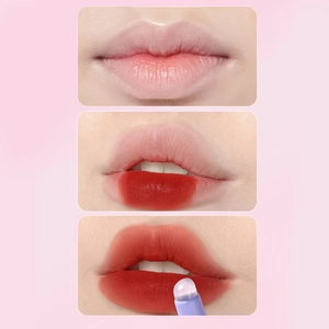 Portable silicone lip brush showing application steps for matte lipstick effect