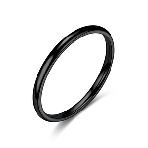 Minimalist black titanium steel band ring with a high-polish finish for women and men